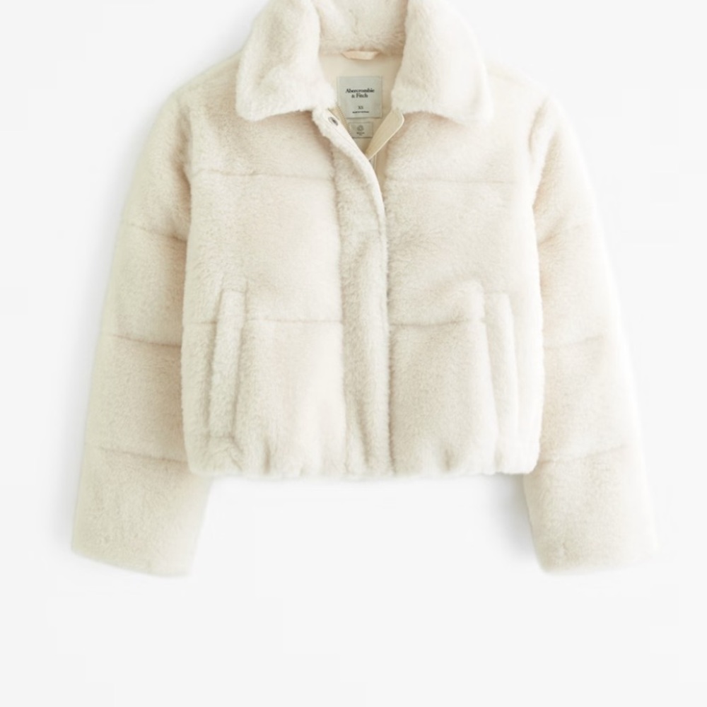 Abercrombie & Fitch Faux Fur Short Puffer